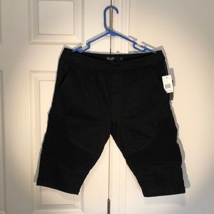 Brooklyn draw string shorts